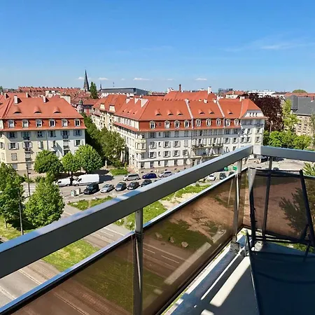 8th Floor With 2 Balconies